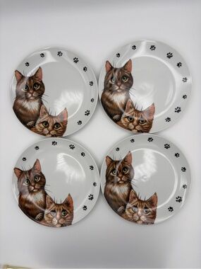 Set of Four Cat Dessert/Side Plates  7 1/2 inch